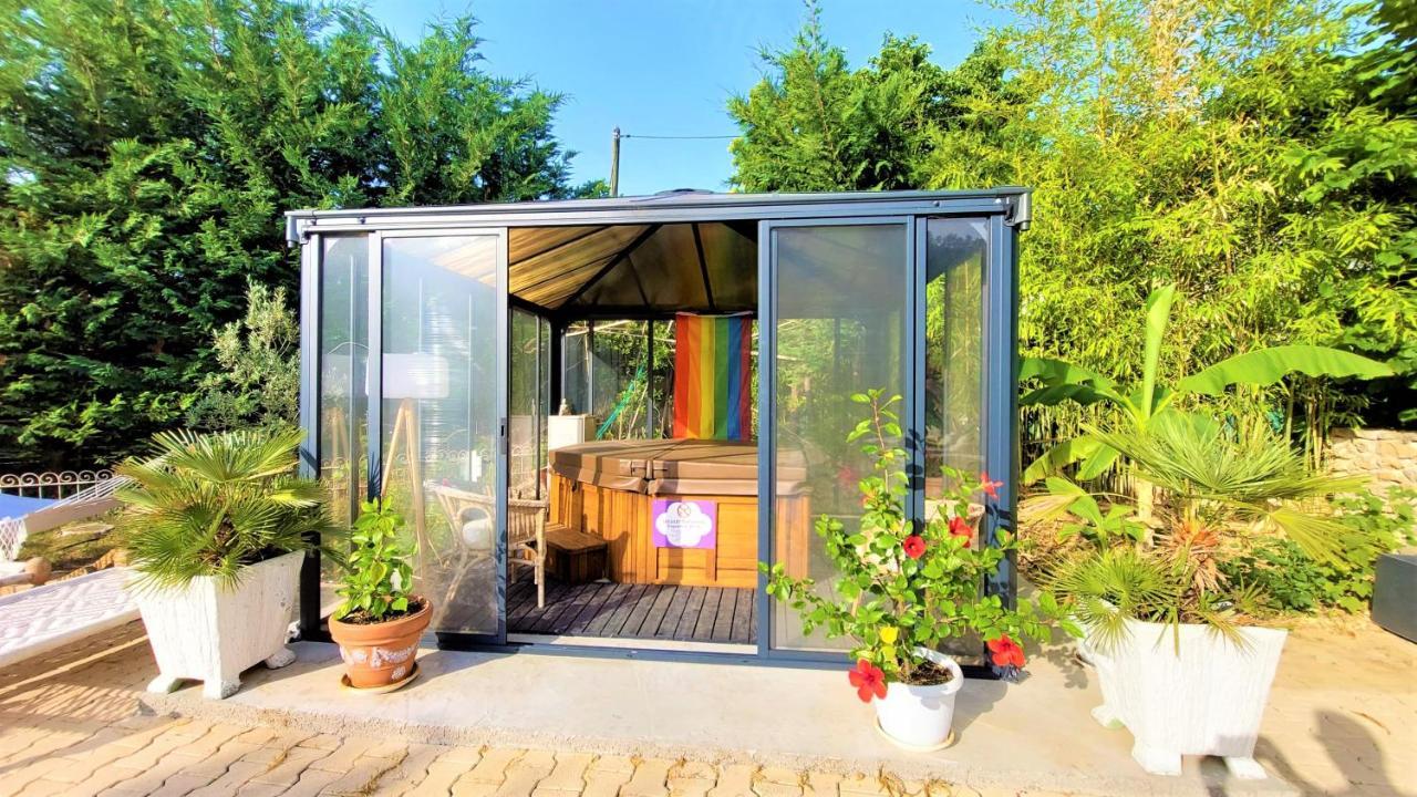 La Bergerie Du Moulin (Adults Only) Bed & Breakfast Taradeau ภายนอก รูปภาพ