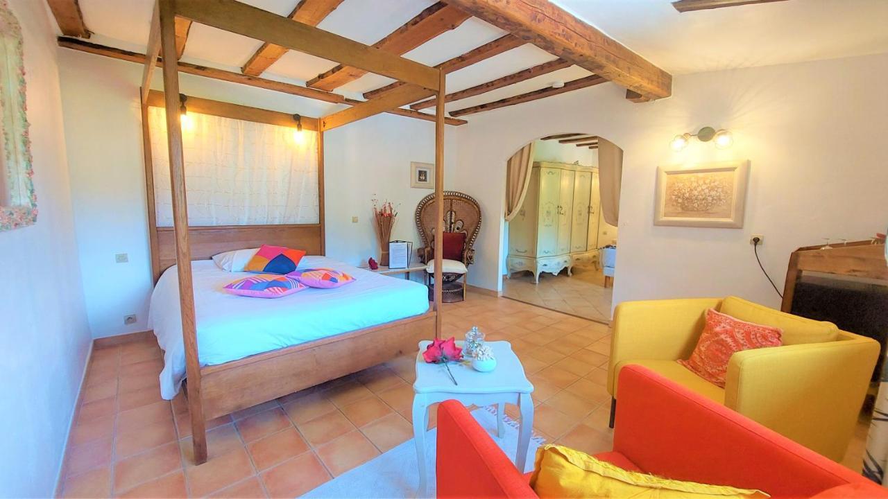 La Bergerie Du Moulin (Adults Only) Bed & Breakfast Taradeau ภายนอก รูปภาพ